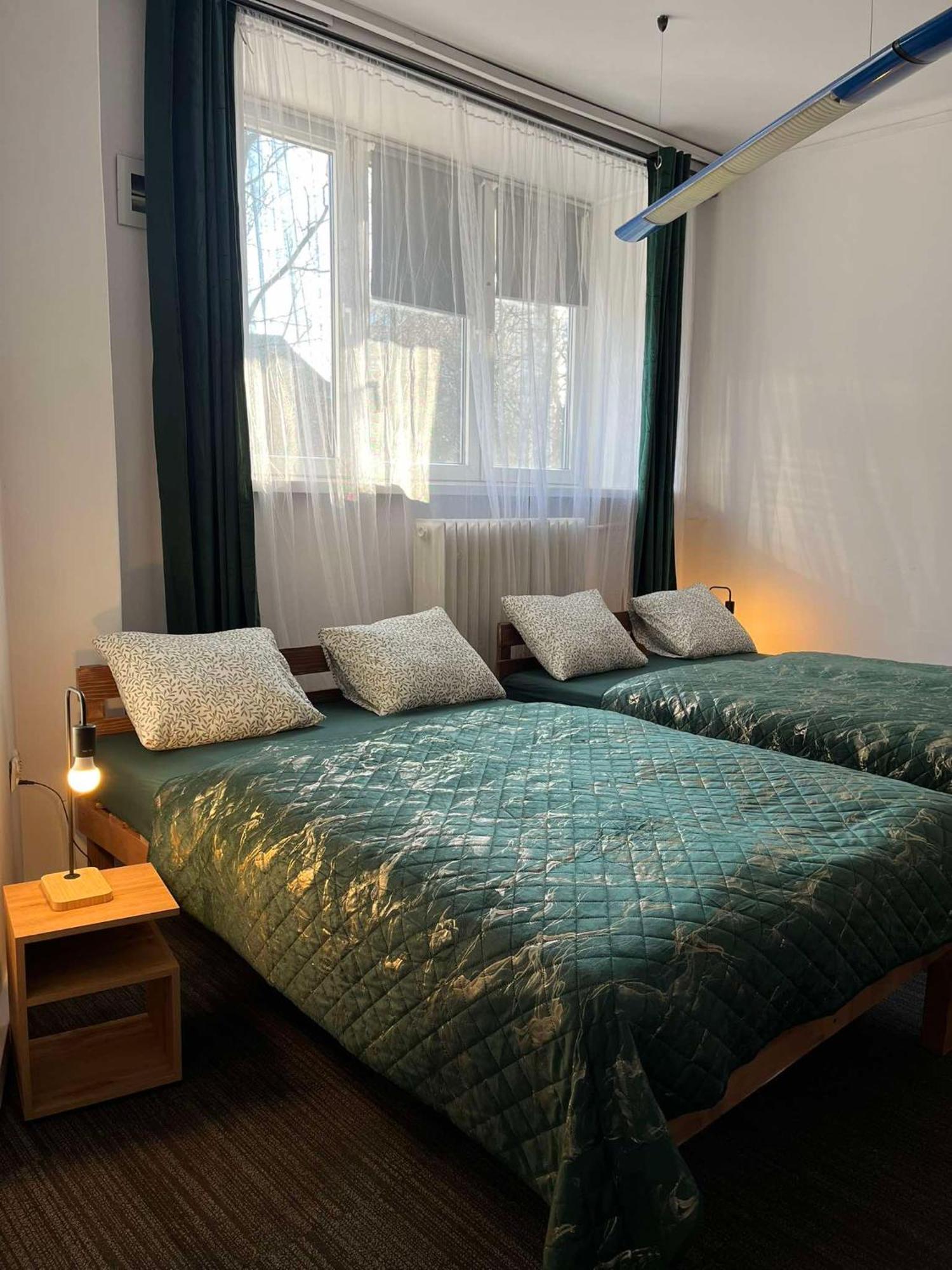 Tom Hostel Краков Экстерьер фото