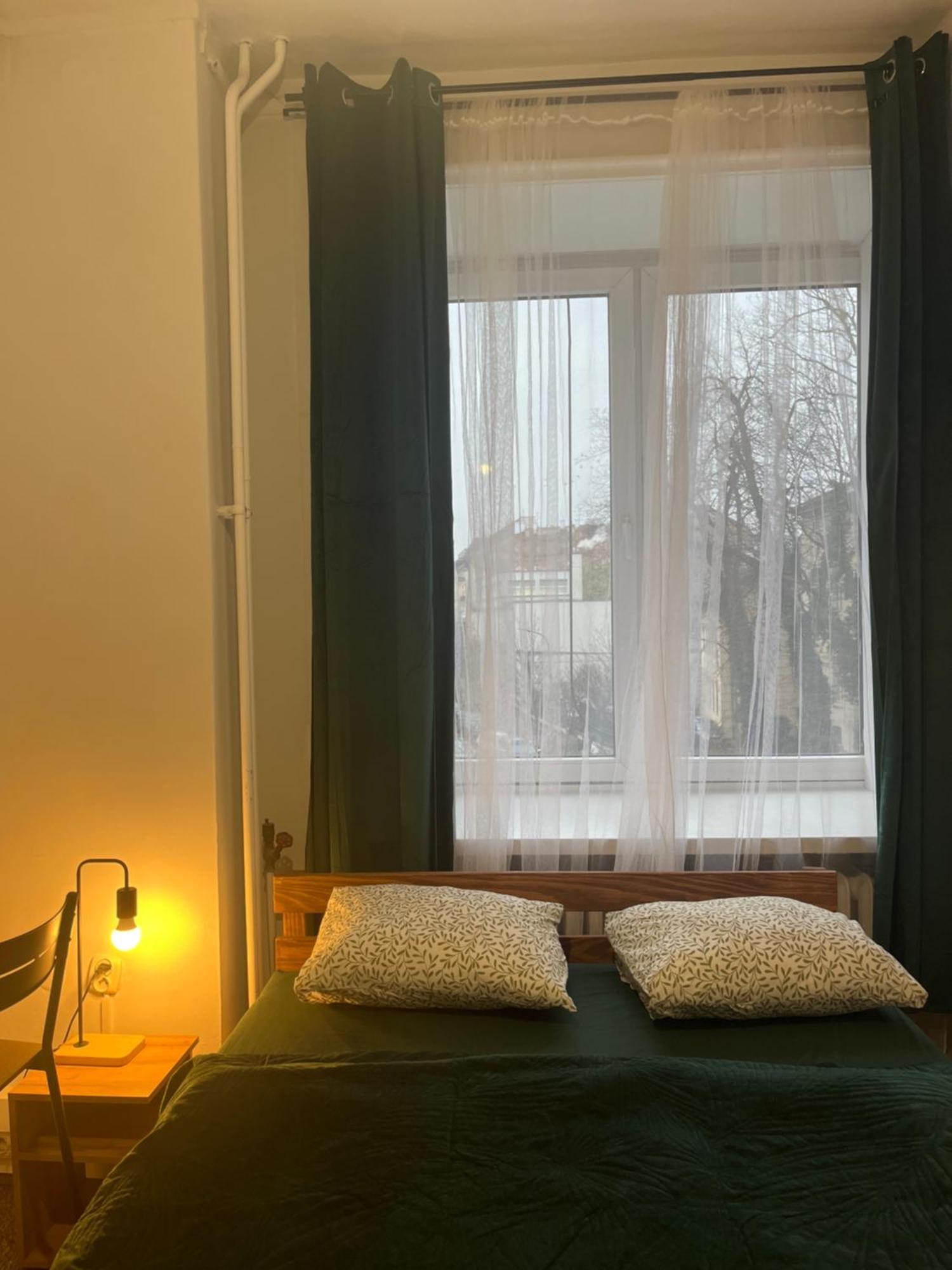 Tom Hostel Краков Экстерьер фото