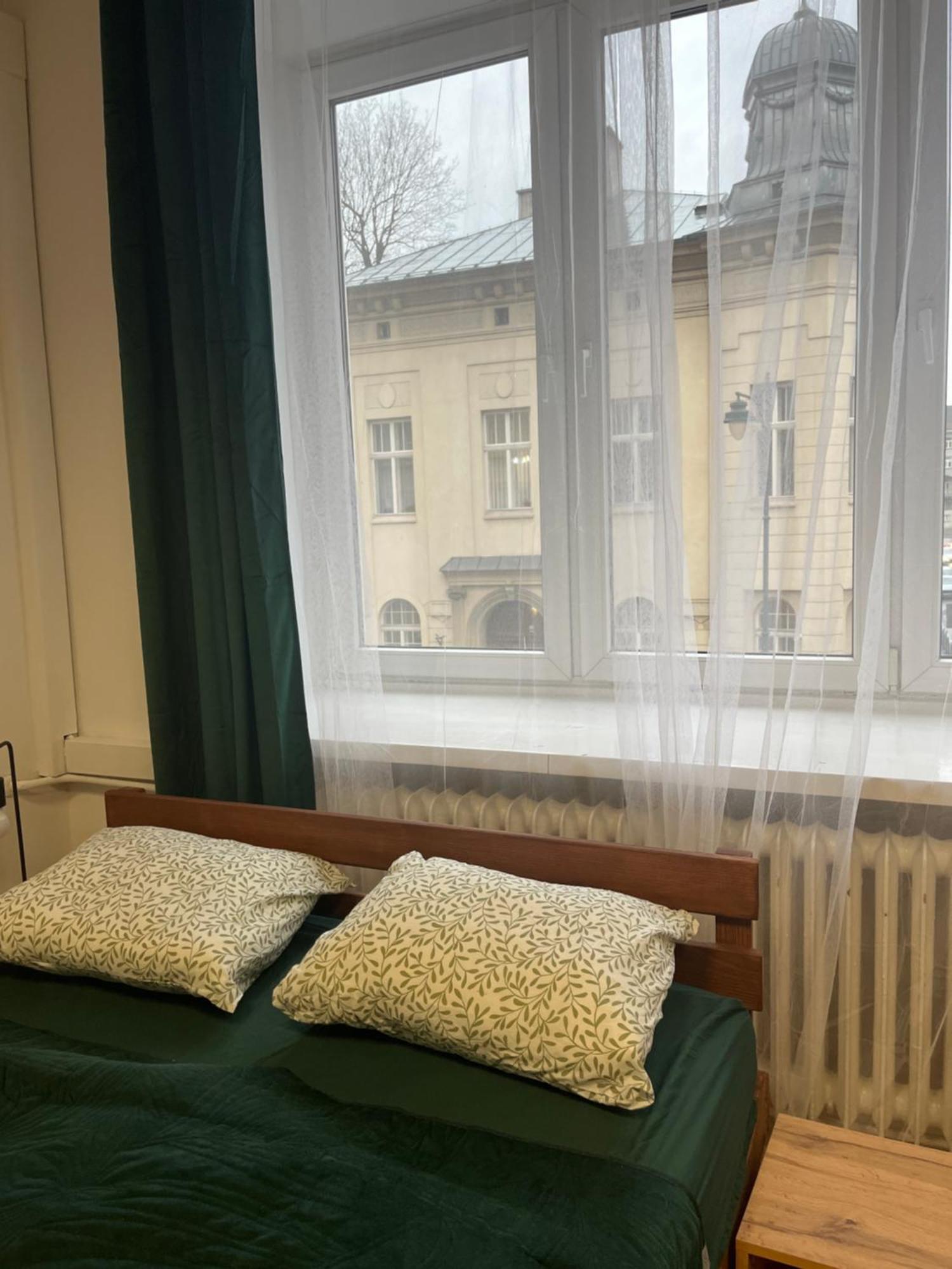 Tom Hostel Краков Экстерьер фото