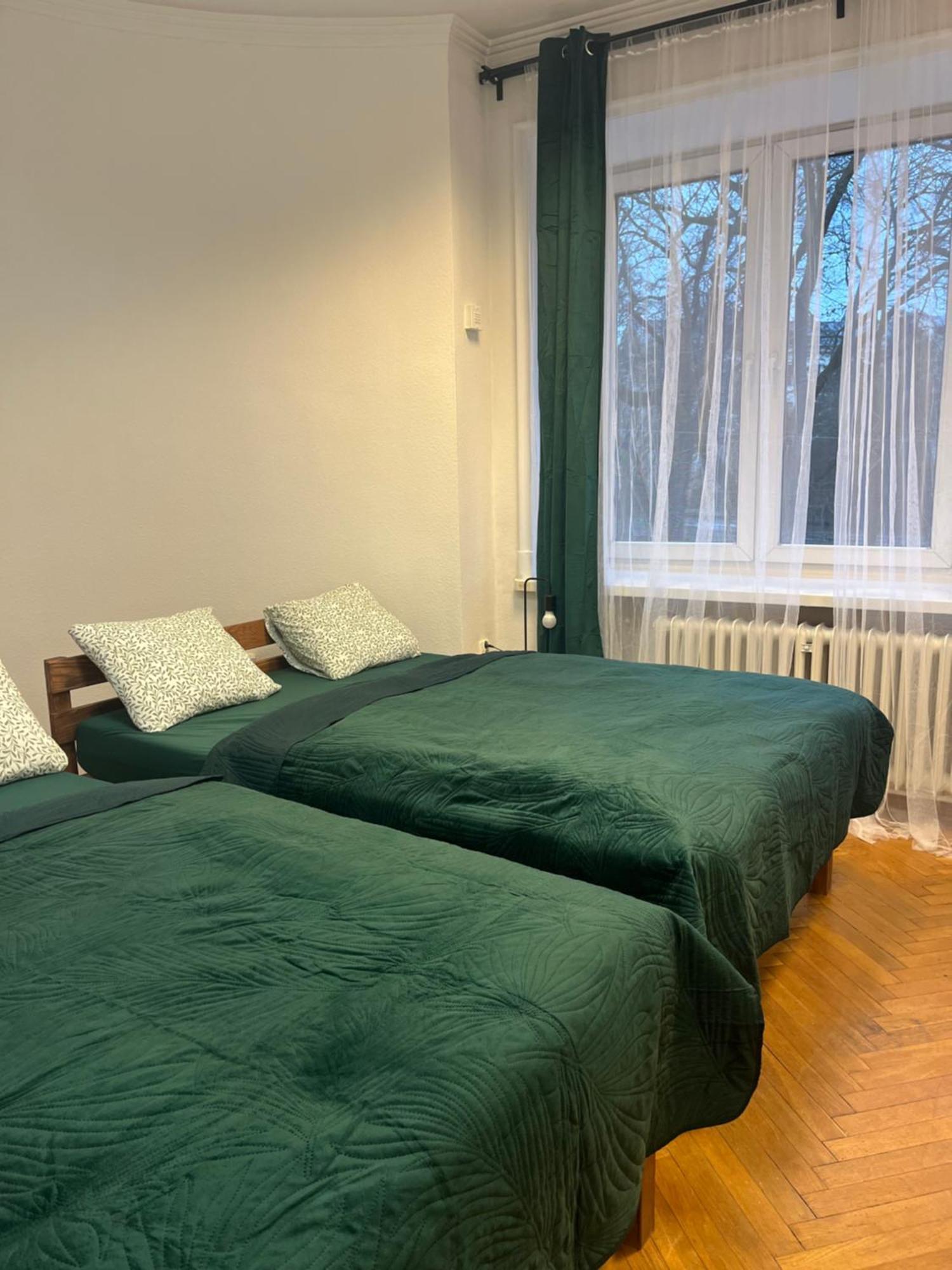Tom Hostel Краков Экстерьер фото
